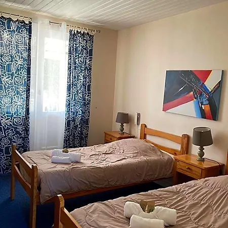 Otel Les Chenes Verts Saint-Savinien