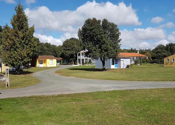 Les Chenes Verts Hotel Saint-Savinien